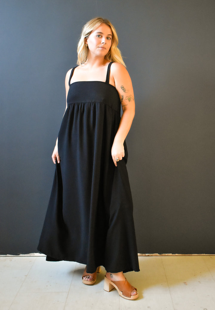 Tulip Dress in Onyx