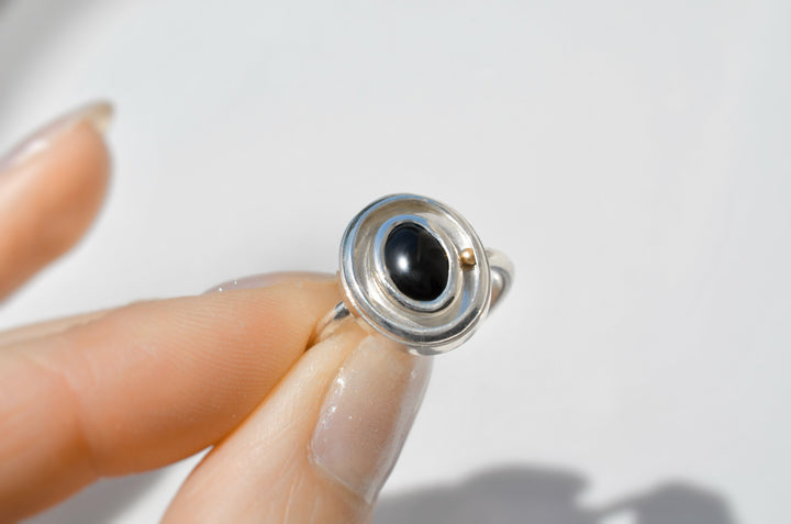 Orbit Ring in Onyx