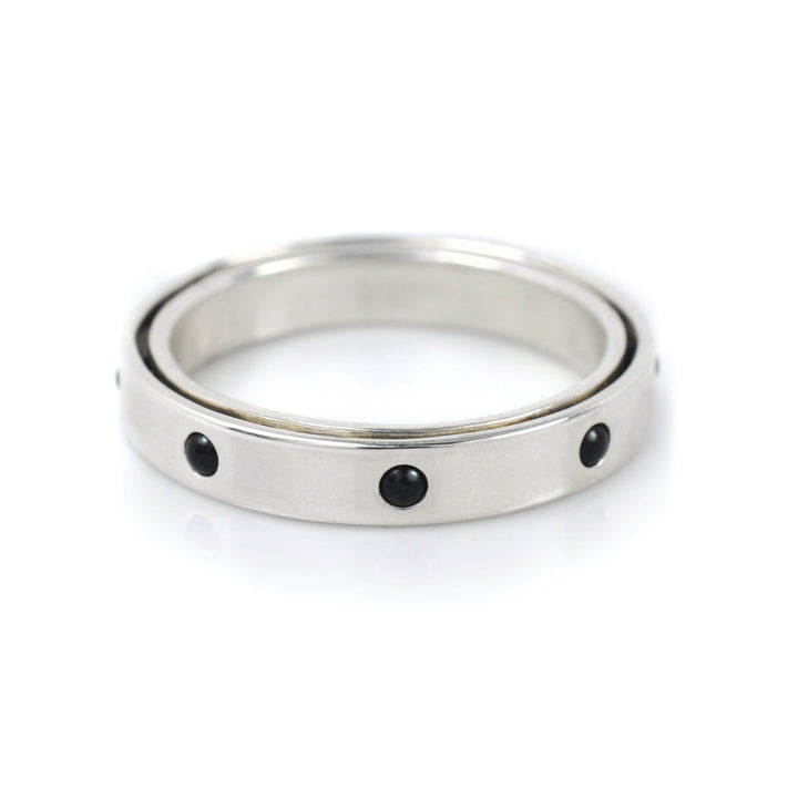 Gem Bearing Spinner Ring