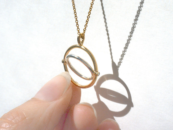 Petite Spinner Necklace