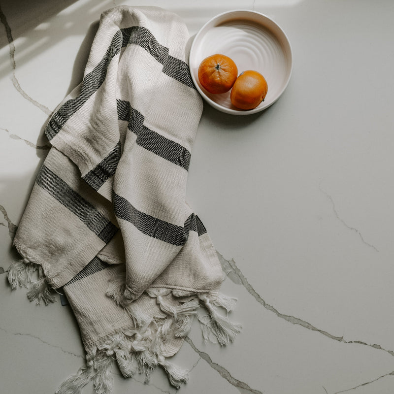 https://www.altarpdx.com/cdn/shop/files/HT015-HT017-HAND-TOWELS-SWEET-WATER-DECOR-04-1_800x.jpg?v=1698855719