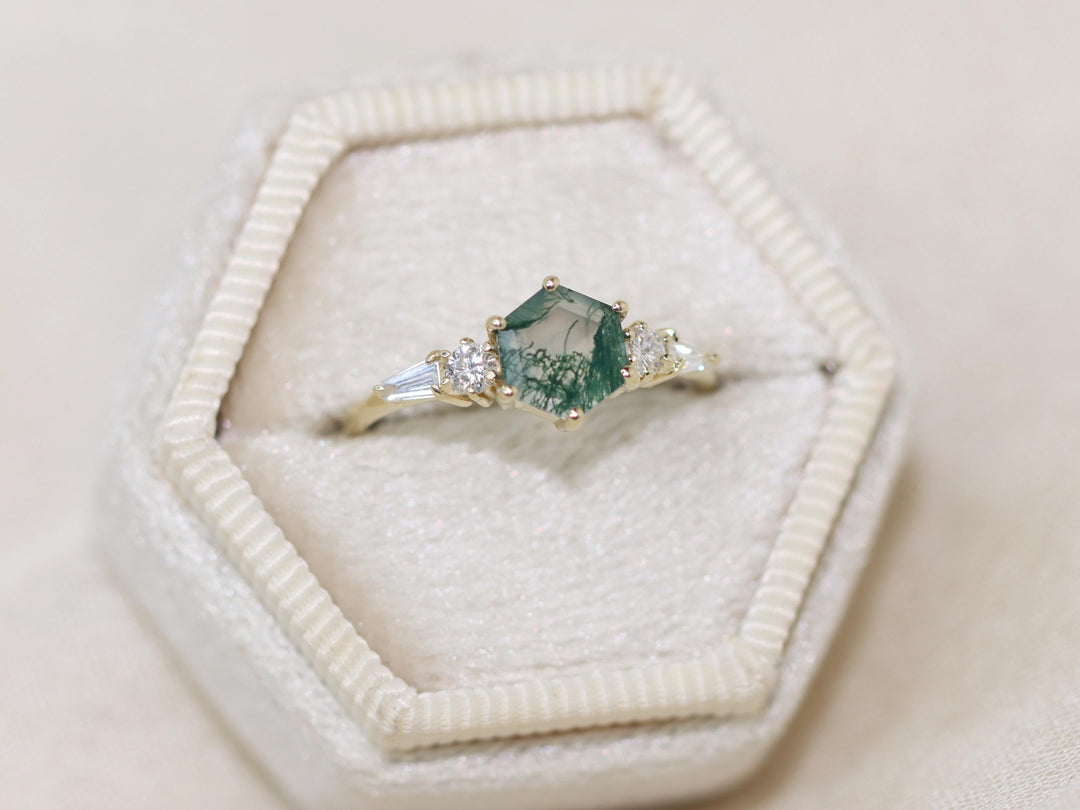 The Huntington Ring - Moss Agate