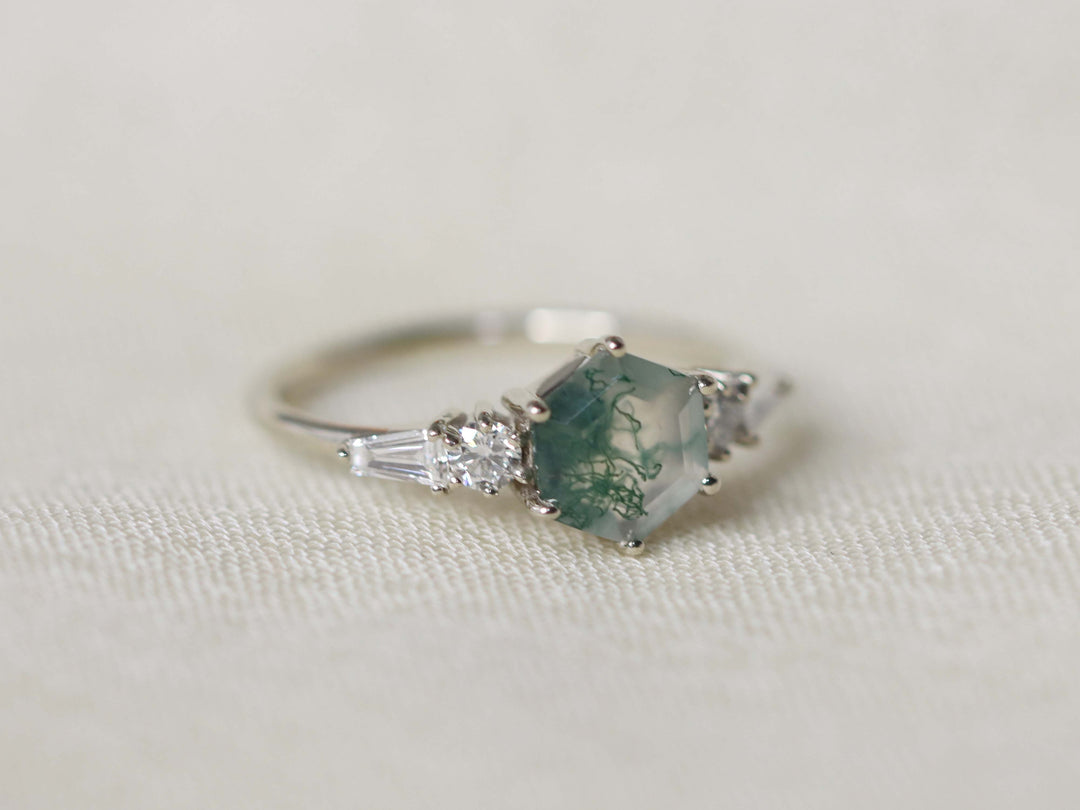 The Huntington Ring - Moss Agate