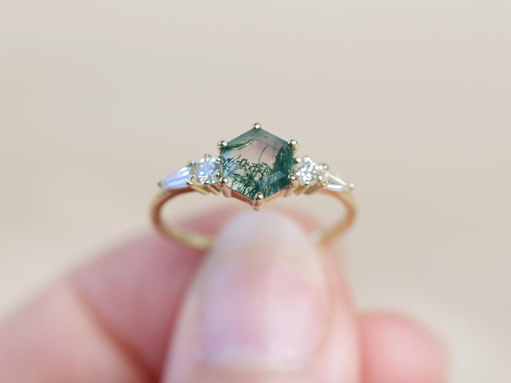 The Huntington Ring - Moss Agate