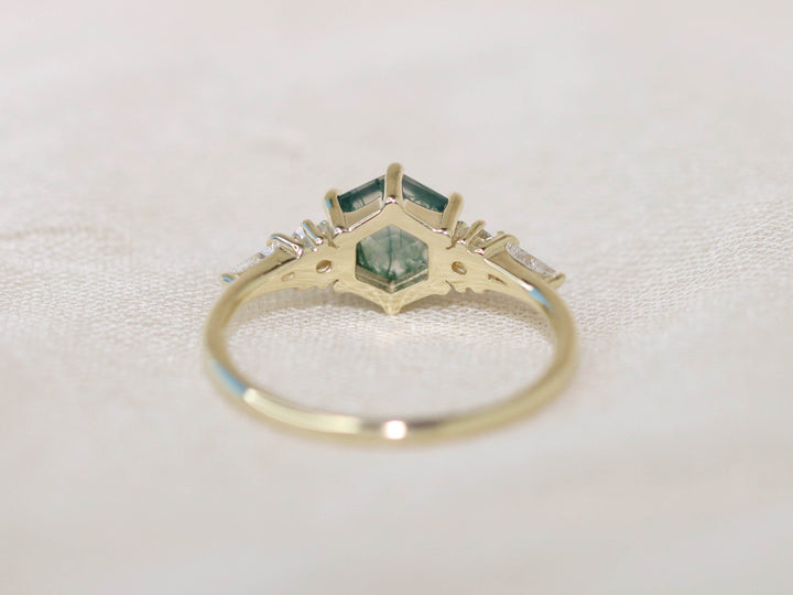 The Huntington Ring - Moss Agate