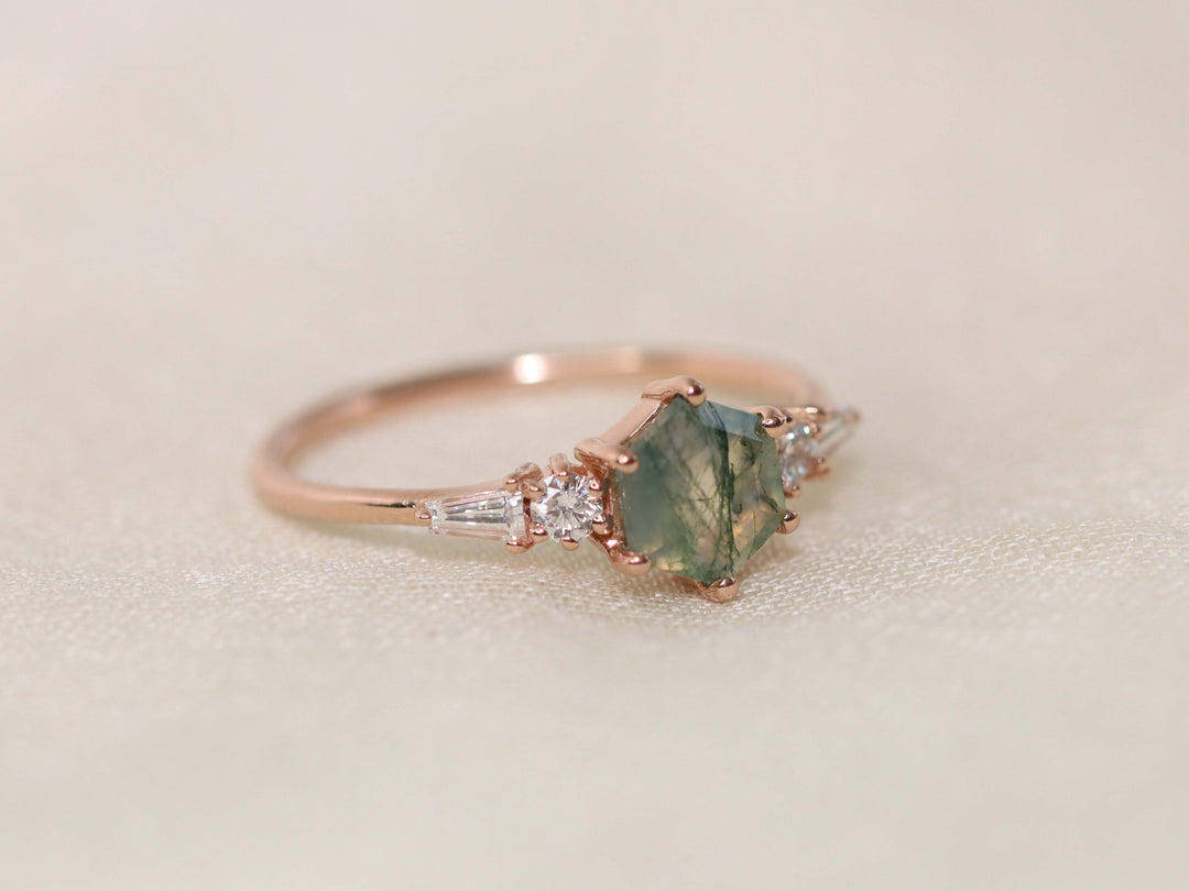 The Huntington Ring - Moss Agate