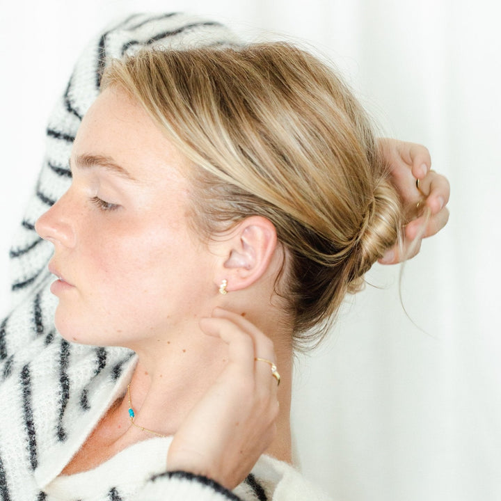 Heather Gold Stone Cluster Huggie Earrings