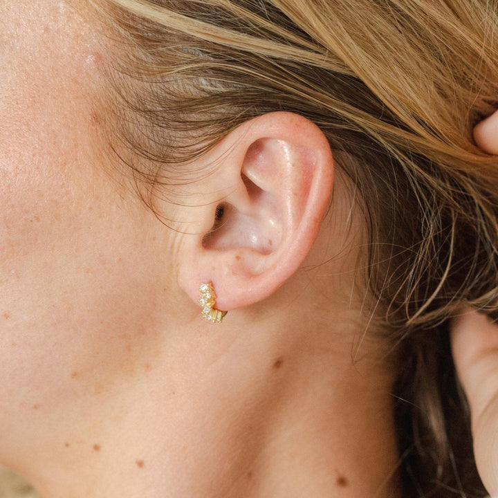 Heather Gold Stone Cluster Huggie Earrings
