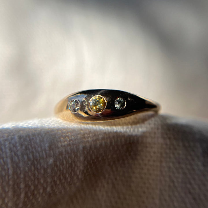 Hand Carved 14k Yellow Gold Kaleidoscope Sapphire Ring - Size 7 - One of a Kind