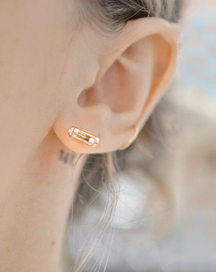 Pearl Pipeline Studs