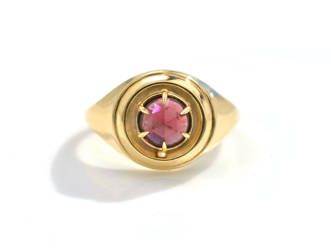 The Garnet Orbit Signet
