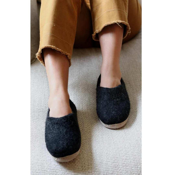 Womens Victoria Wool House Shoe