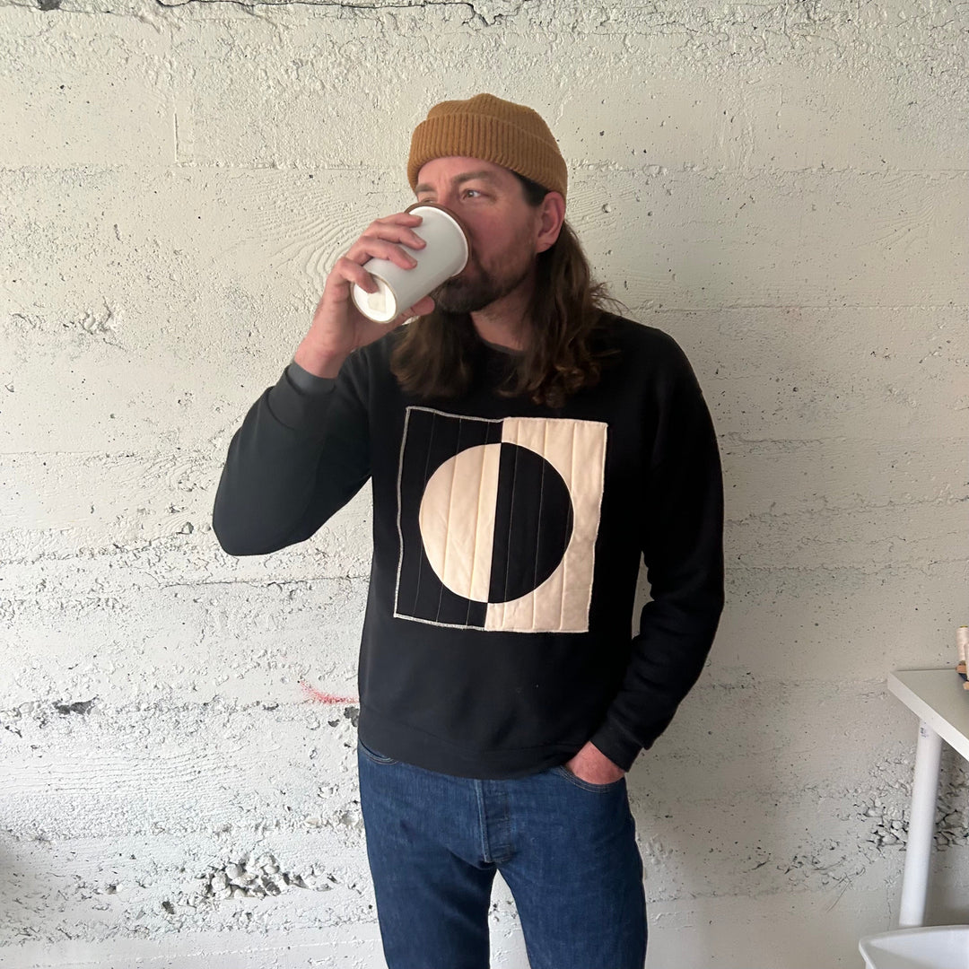 Sweatshirt - Eclipse B/W