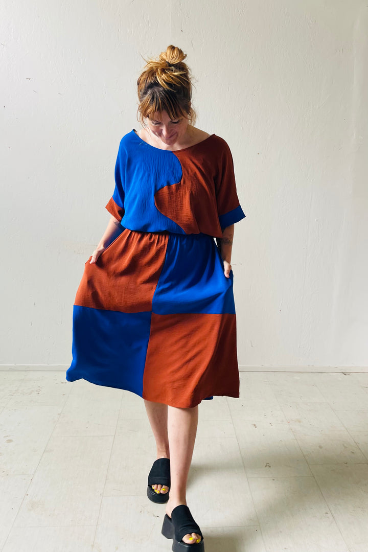 Eva Midi Skirt in Kristina Grid