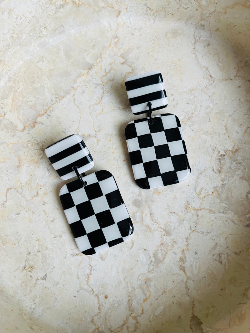 Checkered Rectangle Drops // Mixed Media // Black + White