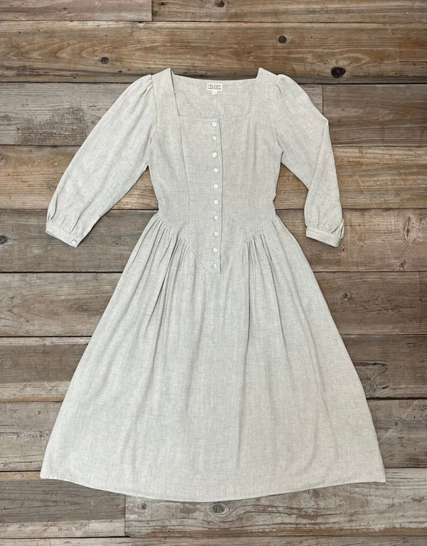 Prairie Dress in Oat Linen