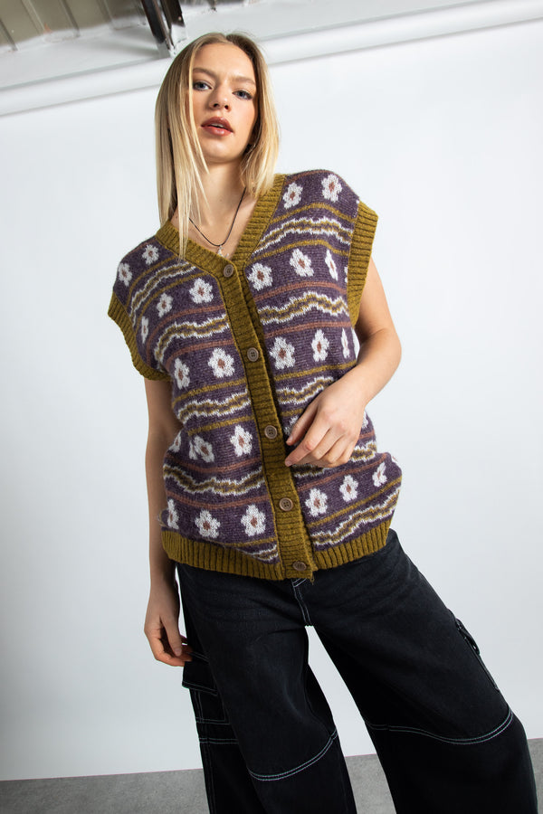 Knitted Floral Sweater Vest