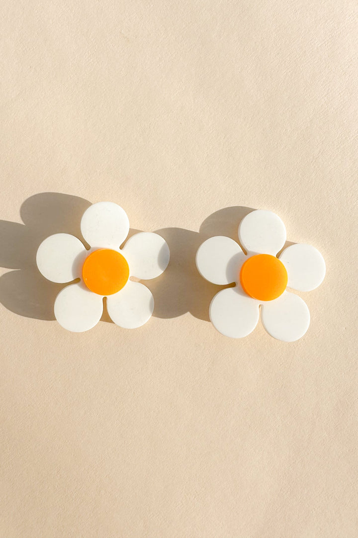 Marigold Hair Clip in White