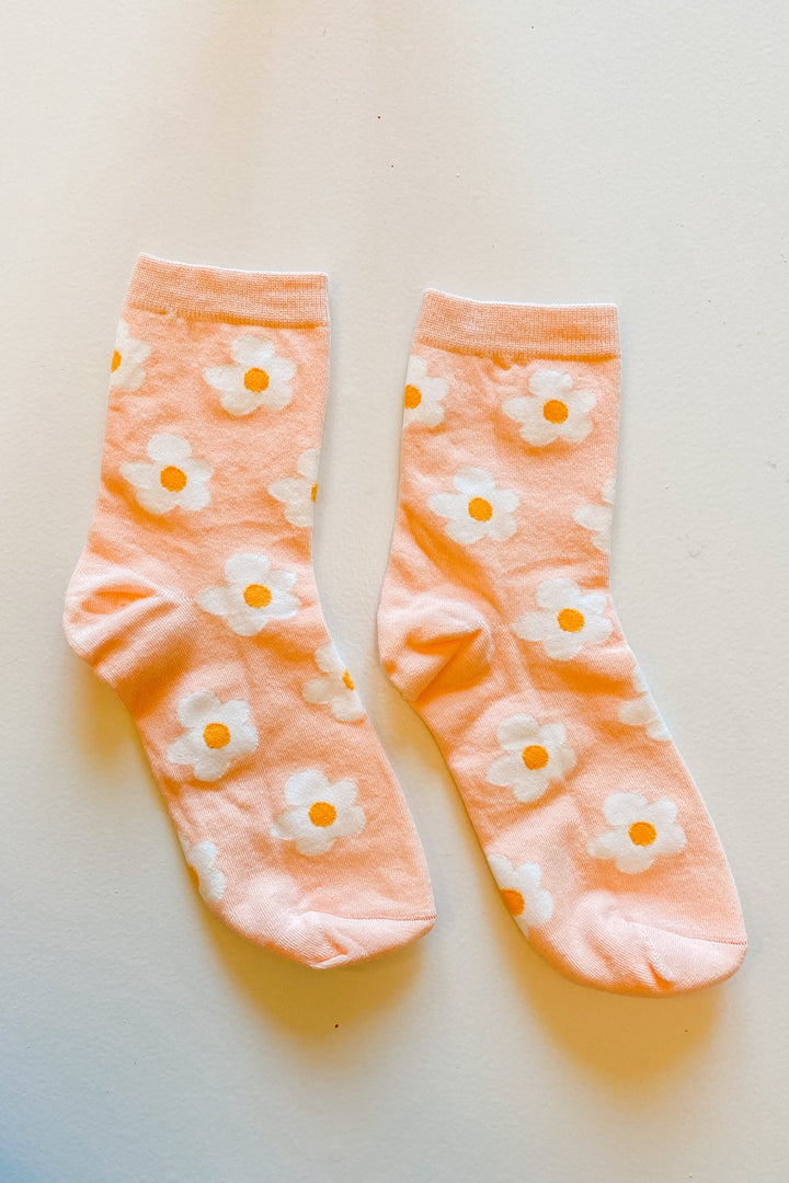Daisy Socks in Light Peach