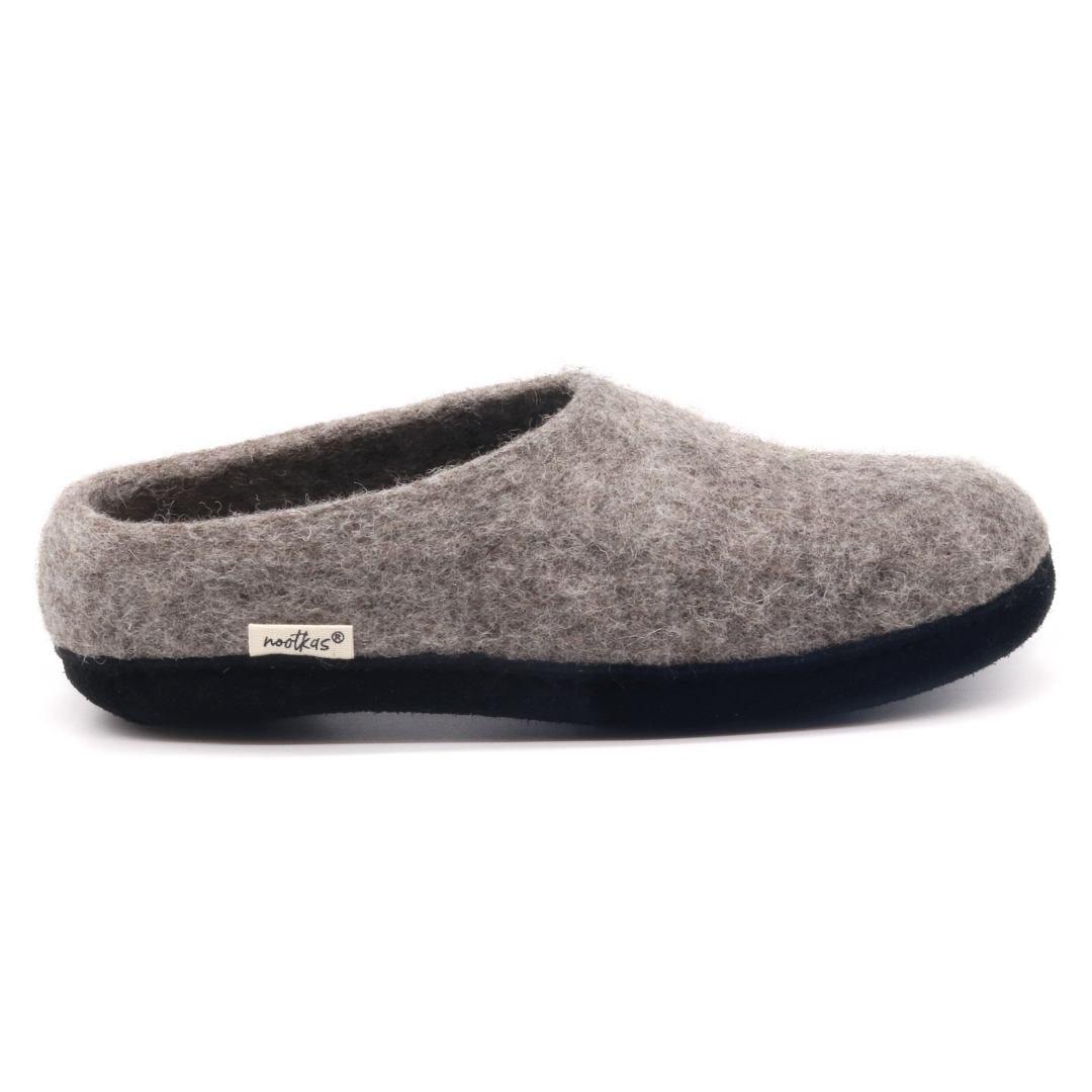 Mens Newport Noir Wool House Shoe