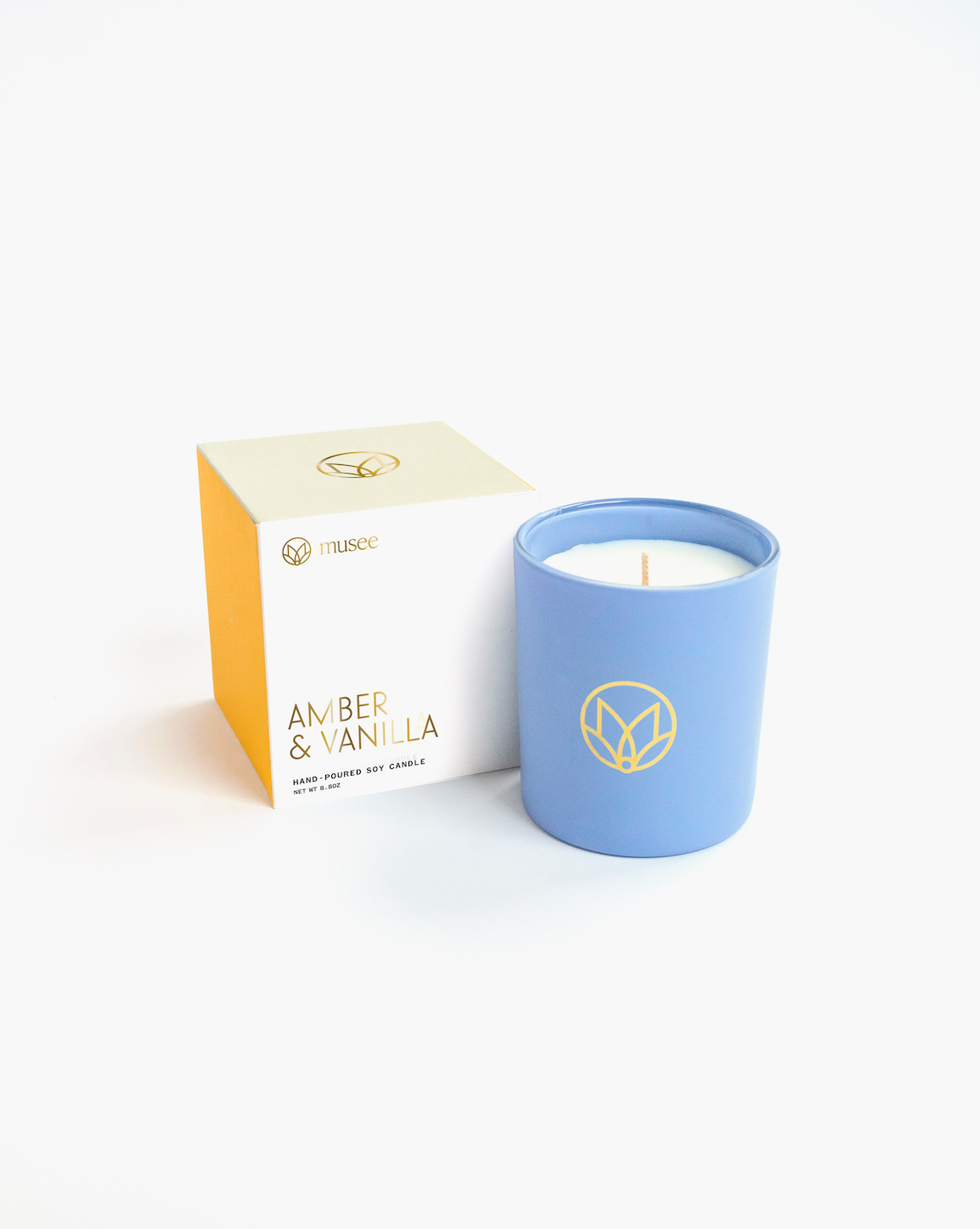 Amber & Vanilla Soy Candle - Thumbnail 5