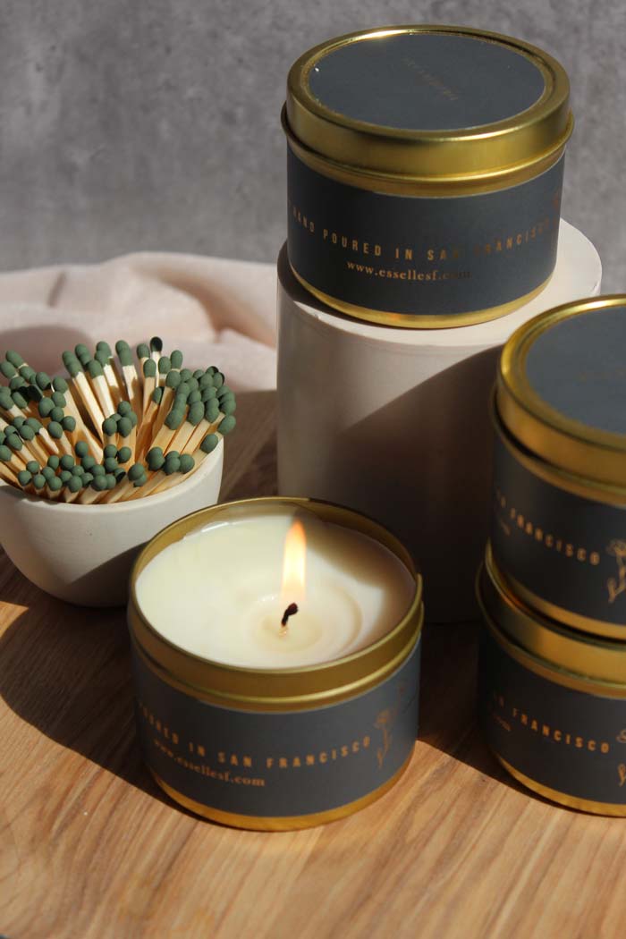 Wild Berry Absinthe Gold Tin Candle