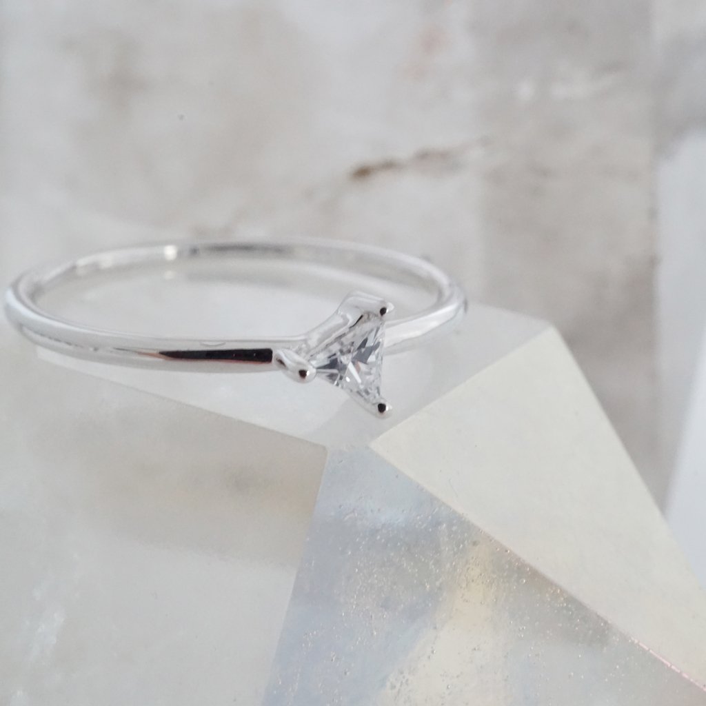 Triangle Solitaire Ring