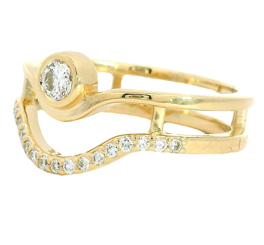 The Moon Canyon Diamond Ring