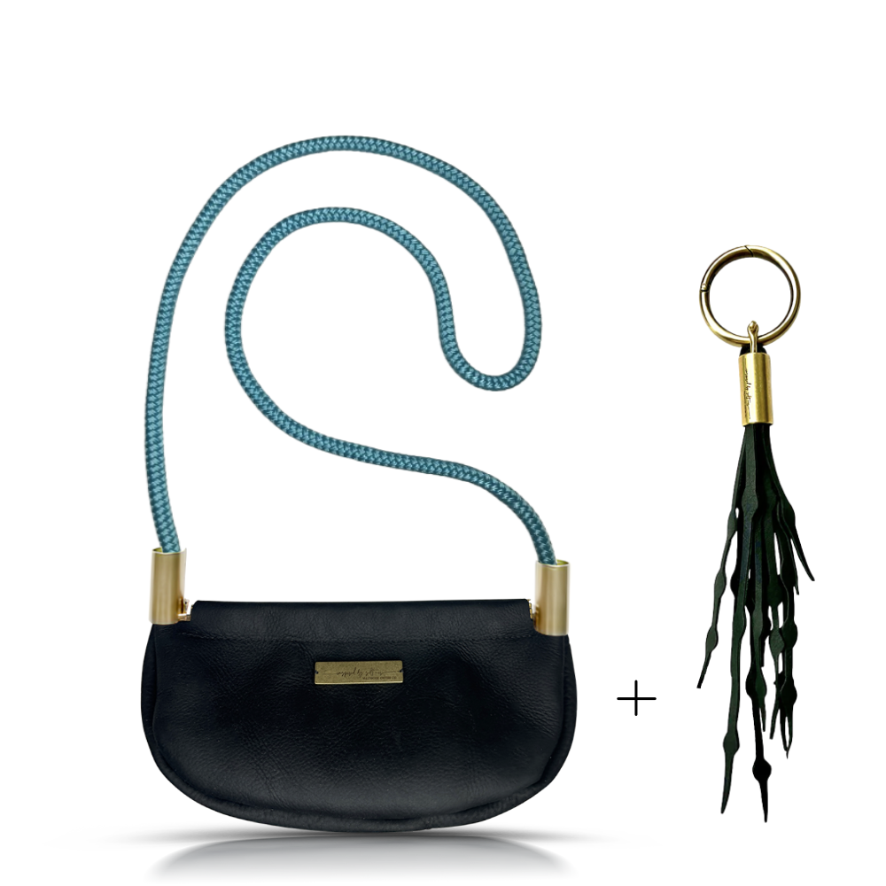 Clam Shell Bag in Black Leather