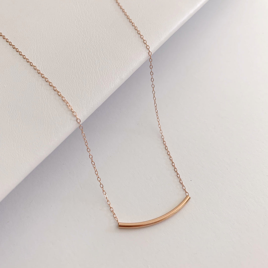 Arc Necklace