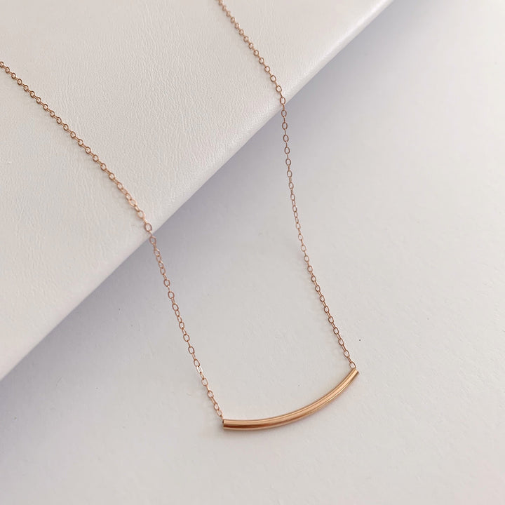 Arc Necklace