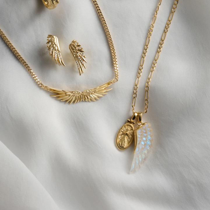 Carved Gemstone Wing Figaro Necklace