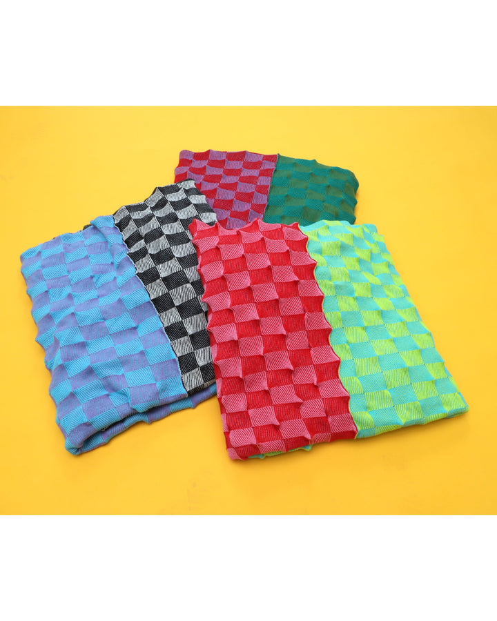 Spiky Checker Blanket