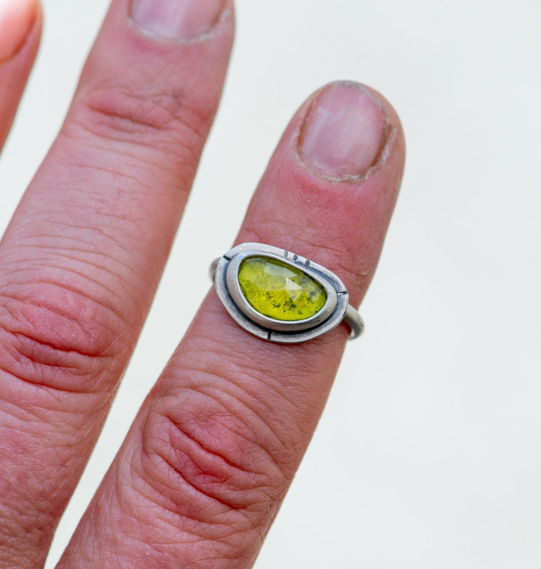 BRIGHT OLIVE TOURMALINE RING