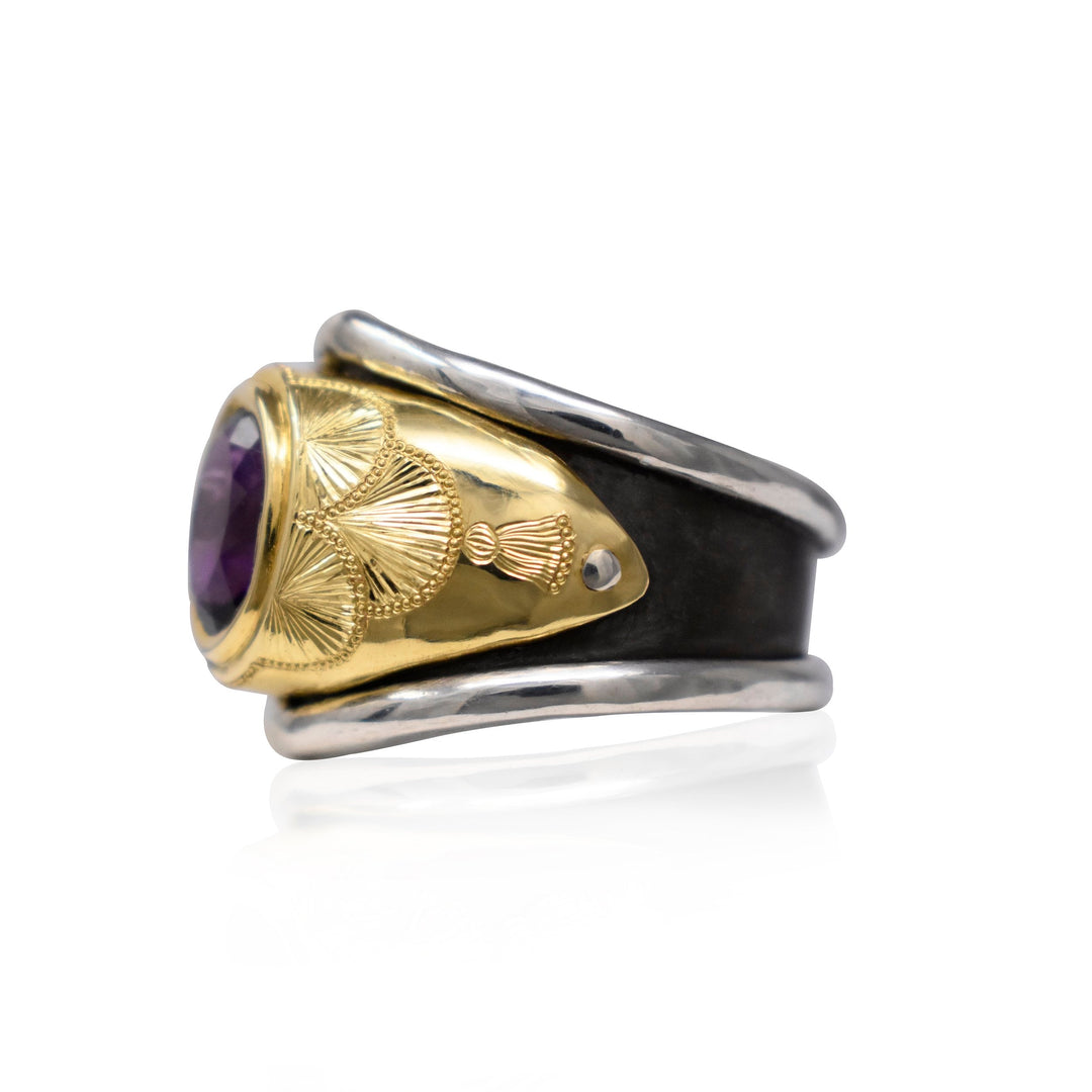 Curtains for You Helm Ring