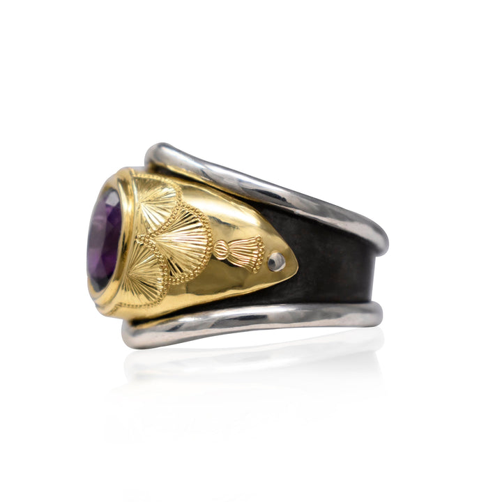 Curtains for You Helm Ring