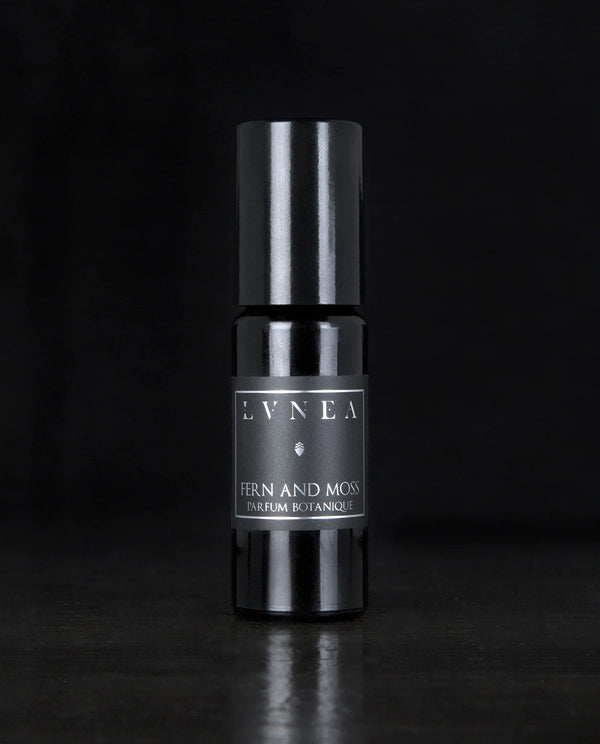 LVNEA Roll On Fragrance - Fern and Moss