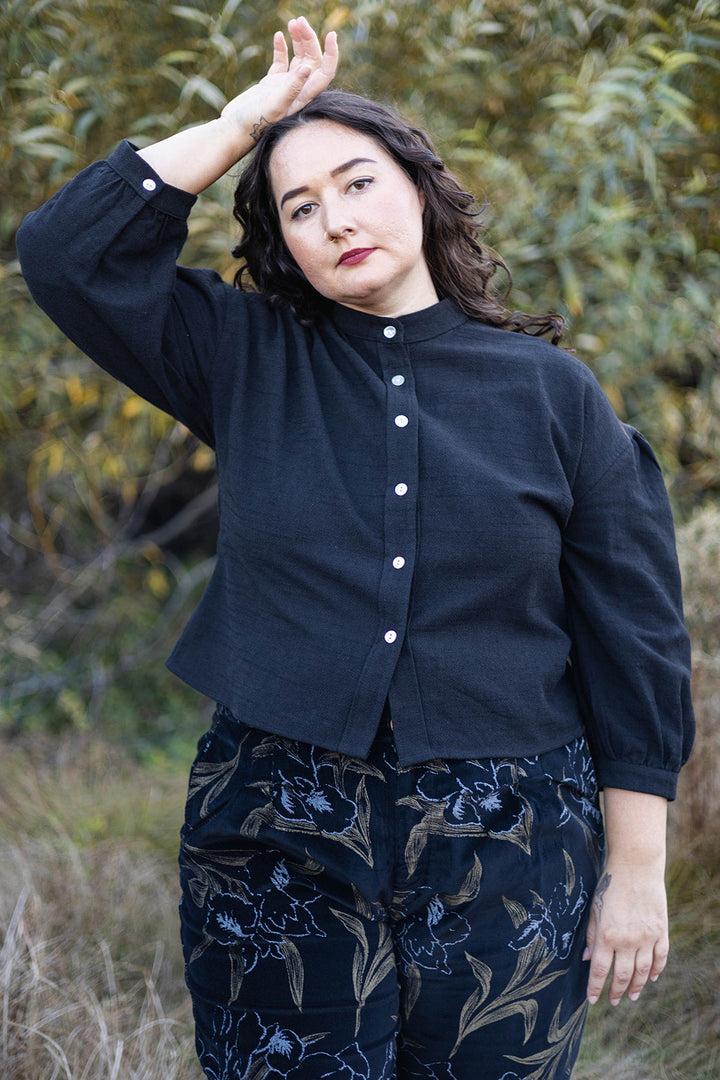 Drama Top in Black Textured Heavy Linen