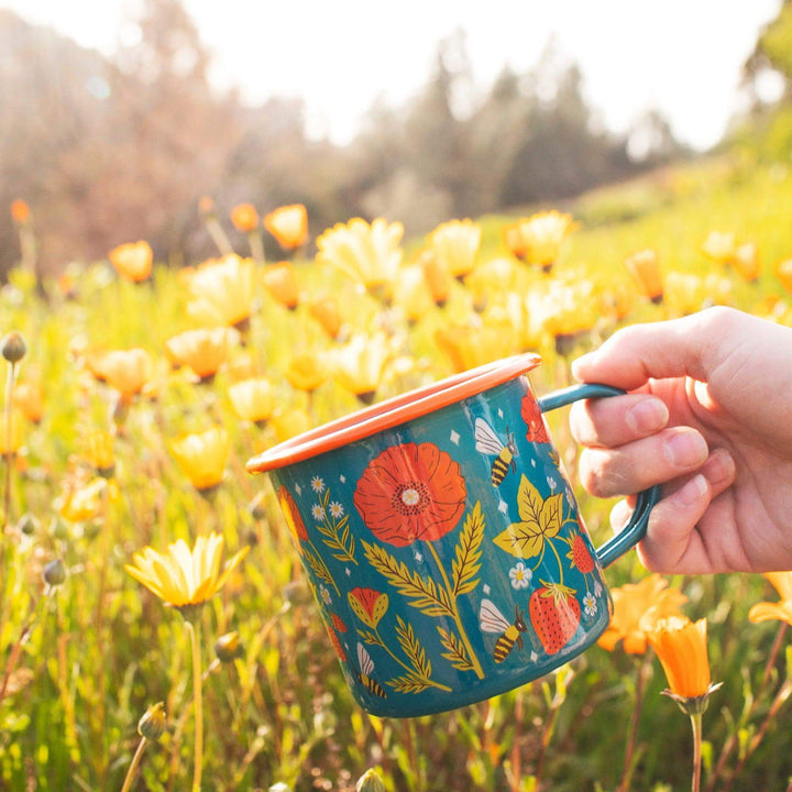 Garden Buzz Enamel Mug 16oz
