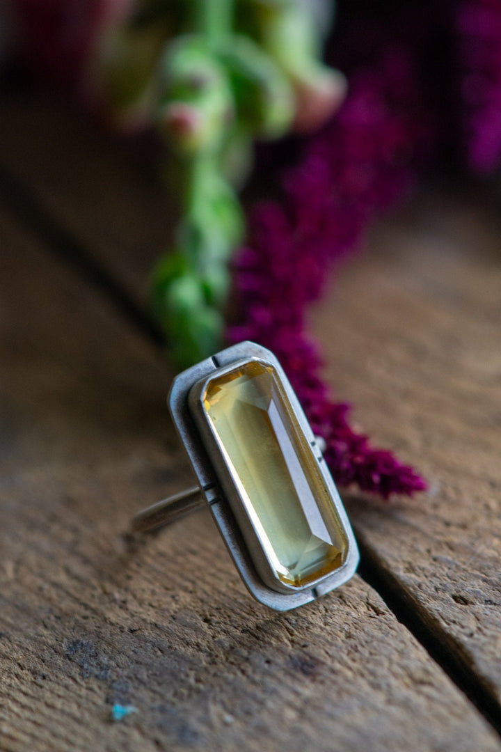 HAPPY CITRINE + SILVER RING