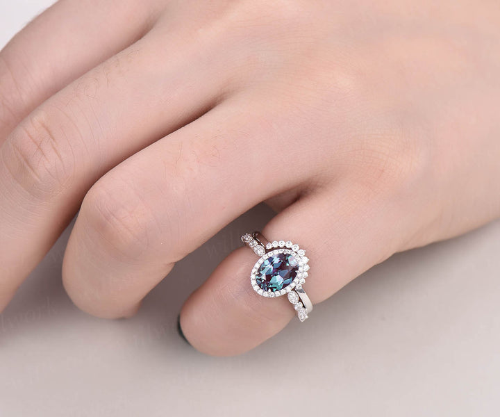 color change Alexandrite engagement ring set r
