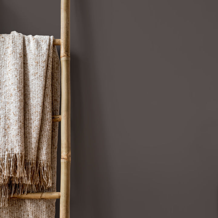 Solid Color Wallpaper Featuring a Rich Davy's Grey - D463