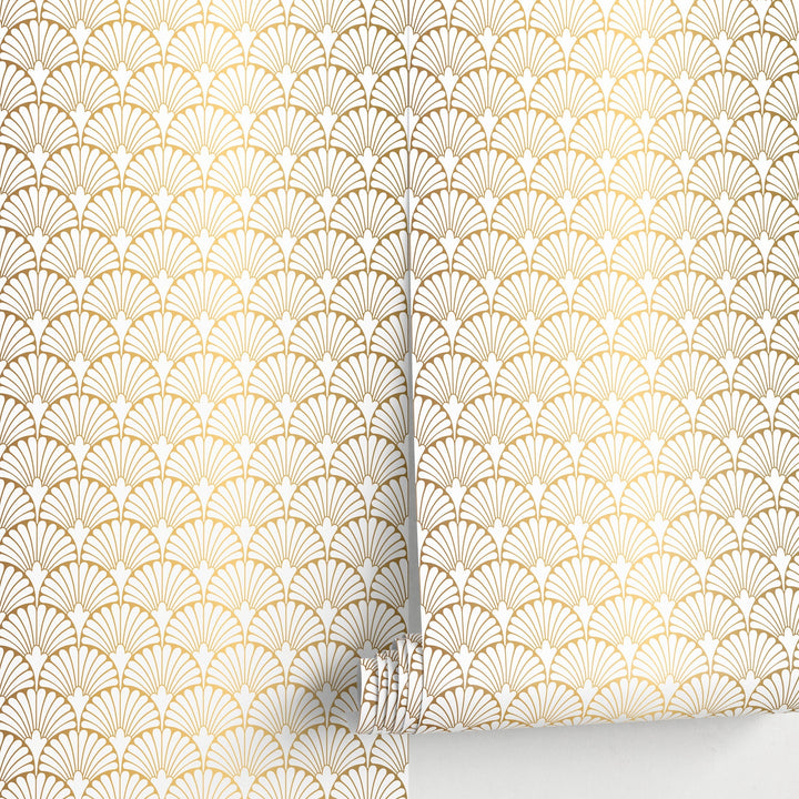 Art Deco Wallpaper with a Geometric Fan Pattern in Gold and White - A931