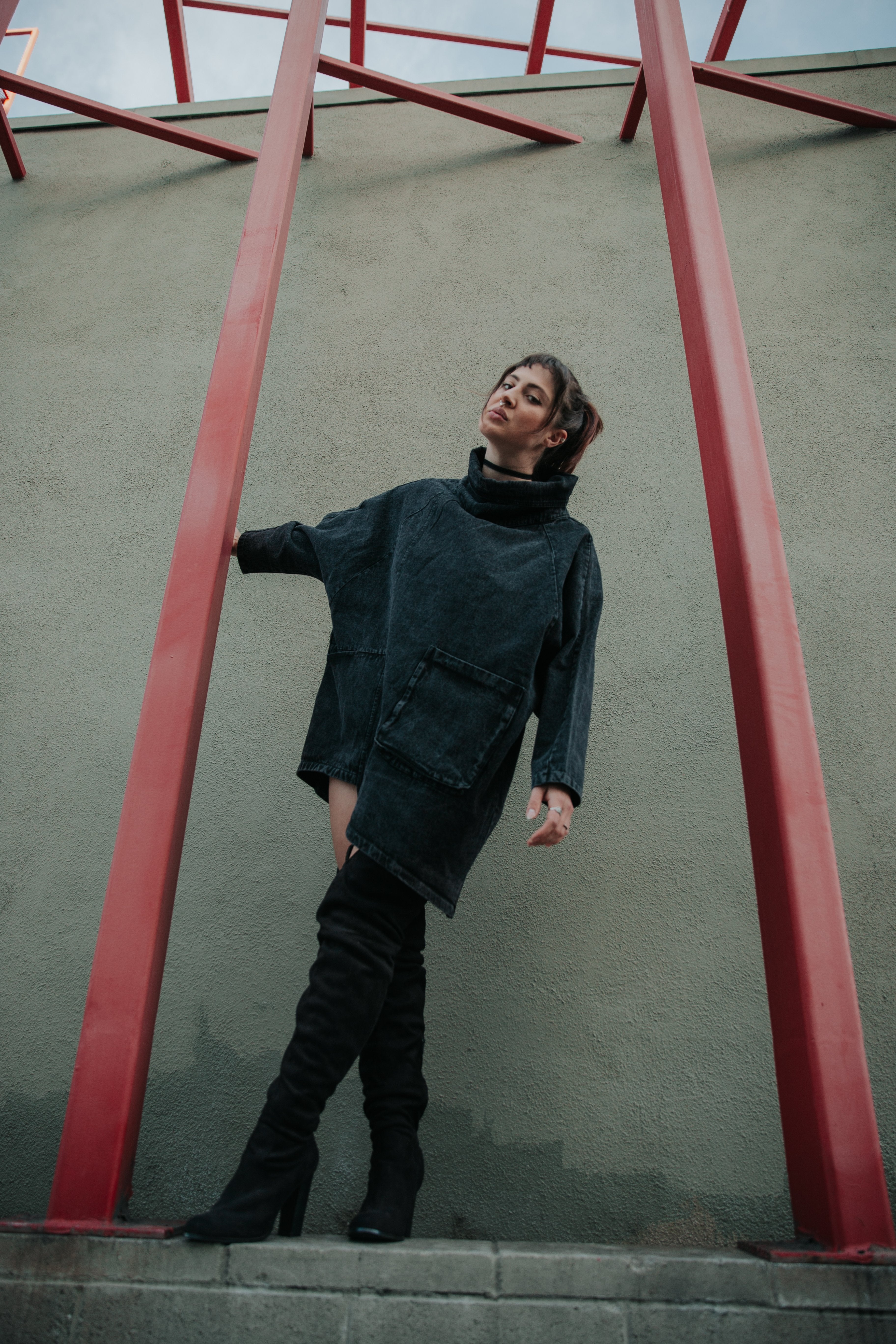 Reon Turtleneck Loose Denim Sweatshirt – Altar PDX