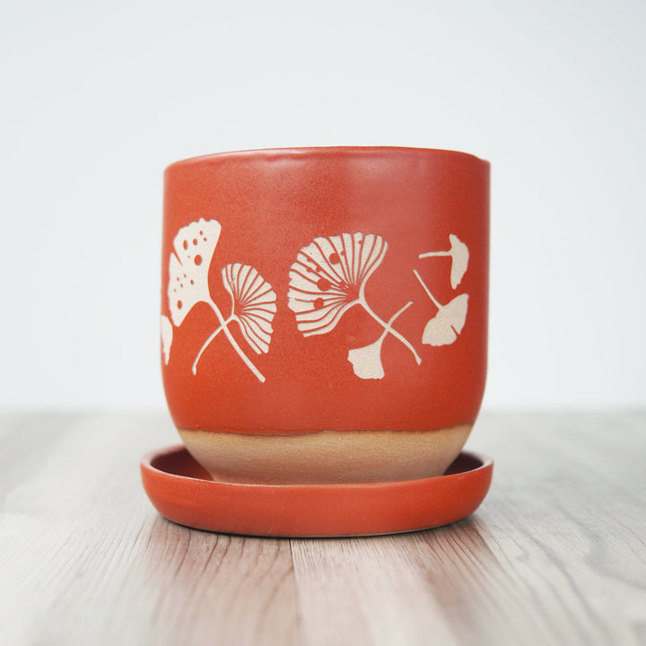 Ginkgo Leaves Farmhouse Planter + Saucer