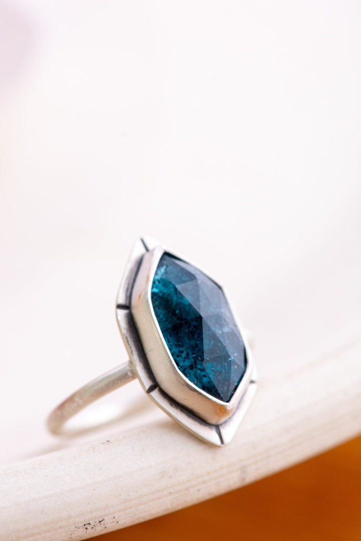 REGAL KYANITE RING
