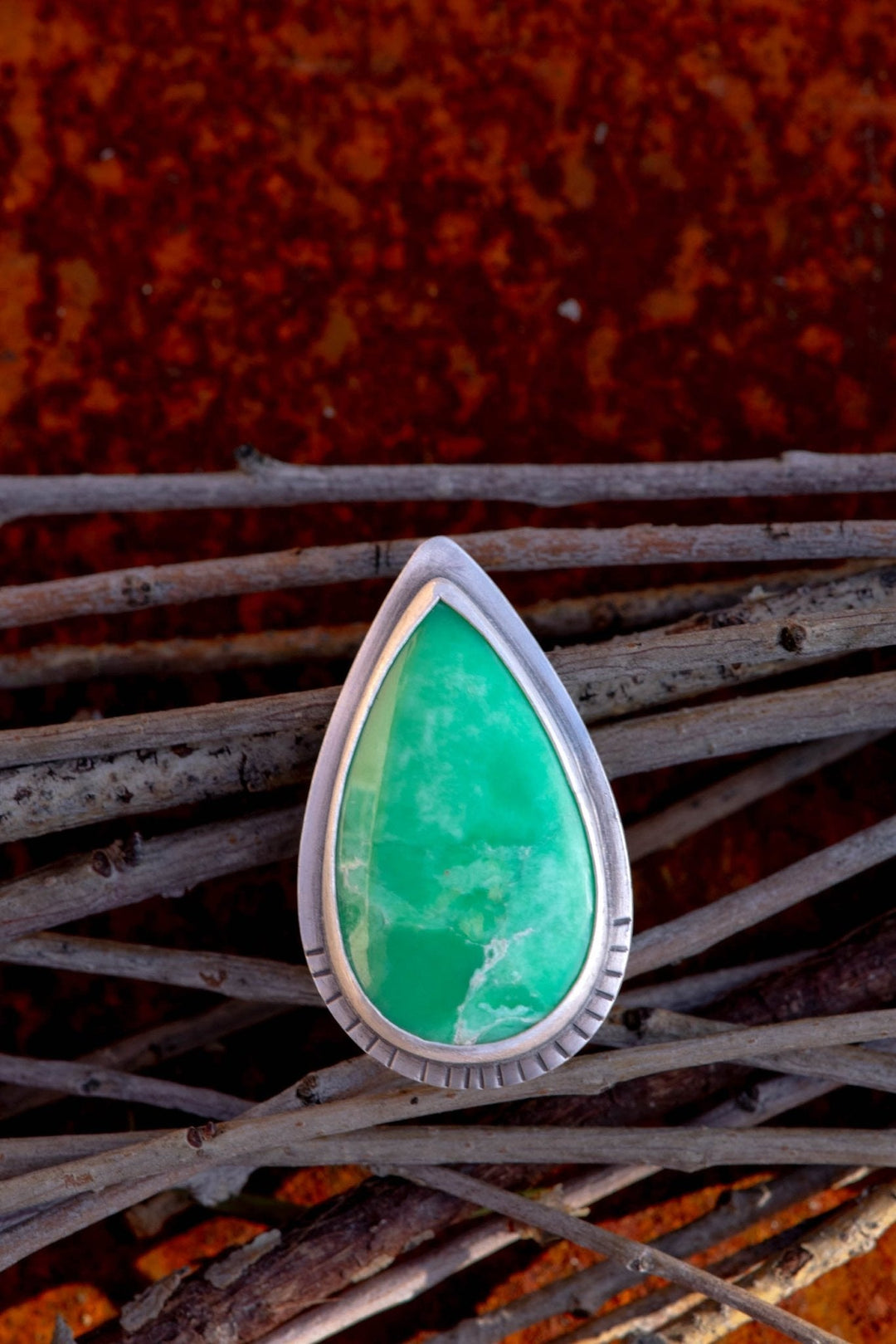 RELEASE VARISCITE RING