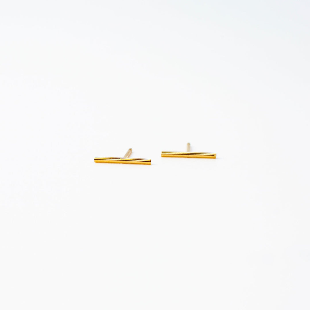 Shiny Bar Studs