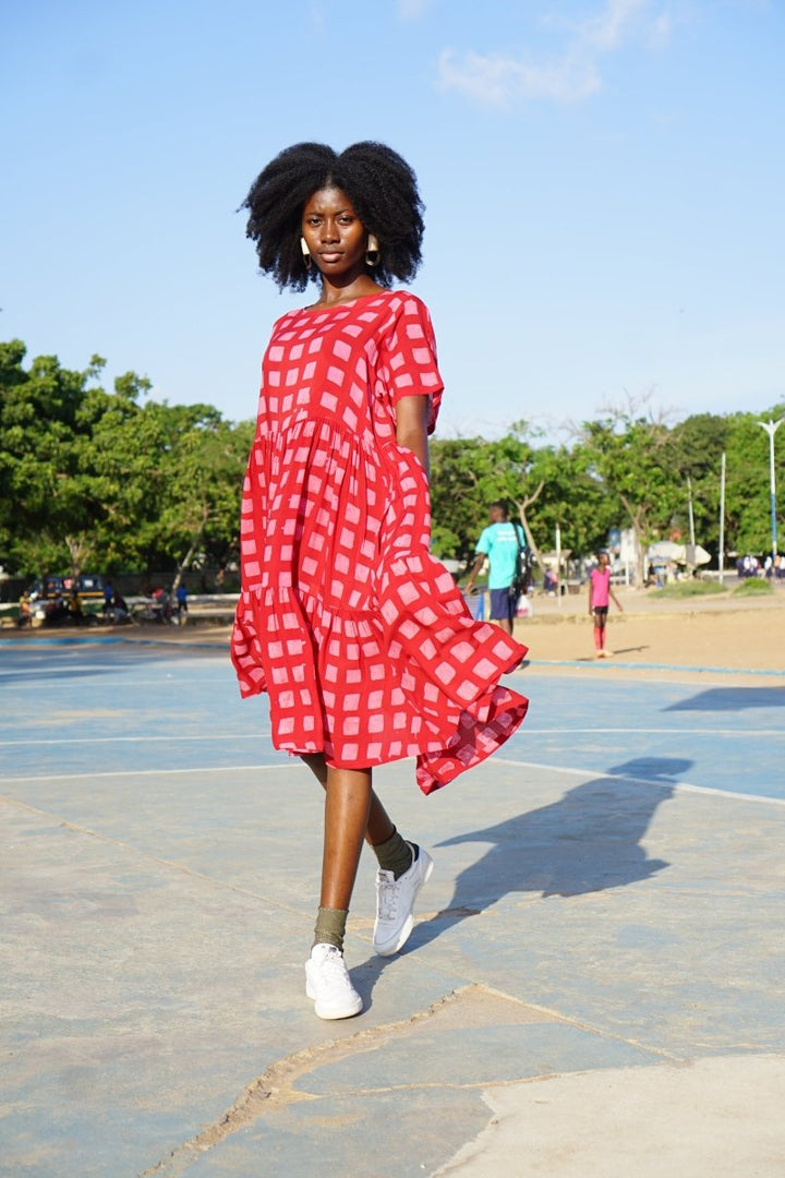 Layer Dress - Queen Me