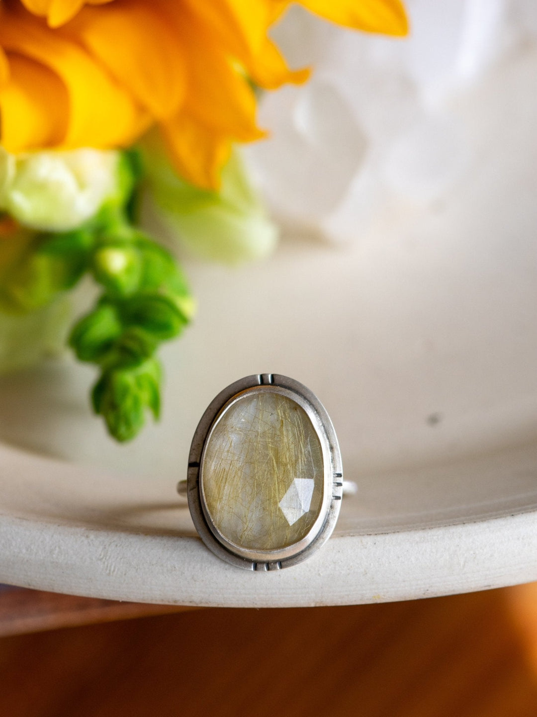 SUNNY RUTILATED QUARTZ RING